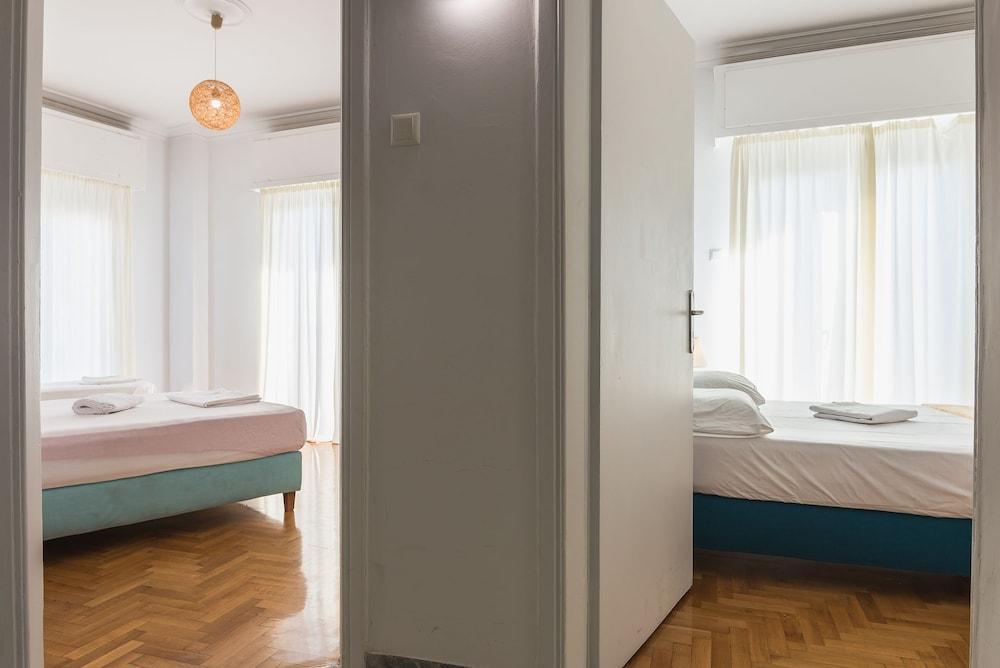 Super Paradise Apartments アテネ エクステリア 写真